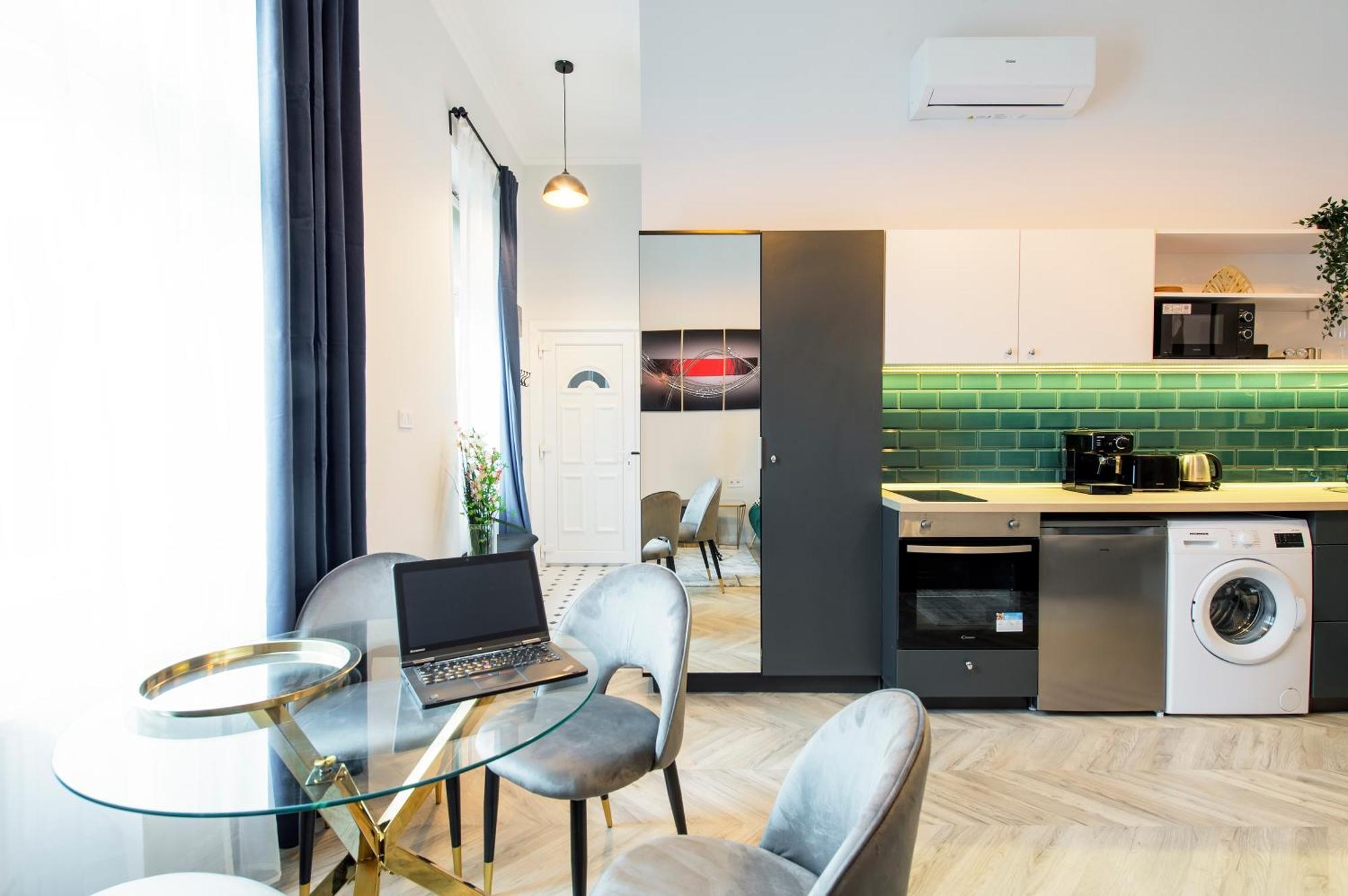 Central Exclusive Apartments Budapest Ngoại thất bức ảnh